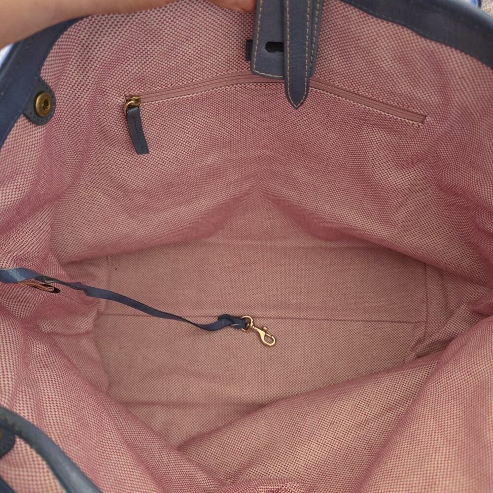 Dooney & Bourke Cindy Patent Leather Tote Bag Blue Large Shoulder Purse - Picture 2 of 16